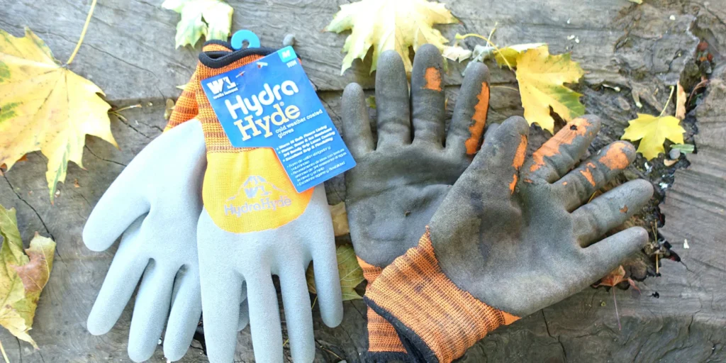 waterproof garden gloves