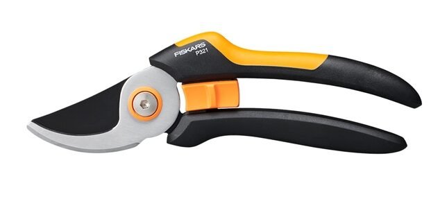 Fiskars Solid P321 bypass pruning shears for clean garden cuts